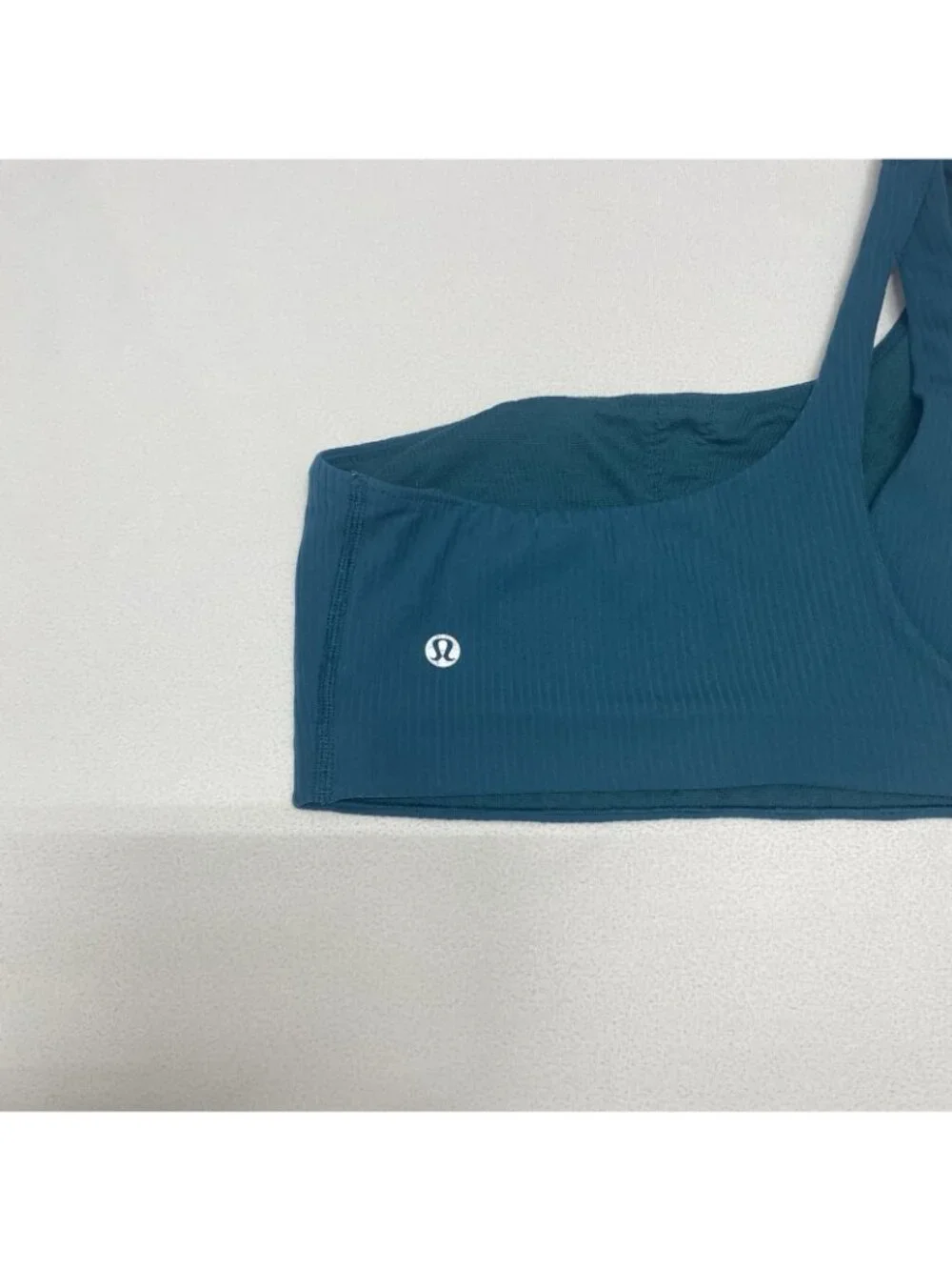 Lululemon Ribbed Nulu Asymmetrical Yogo Bra Light Support Women Size 4 Teal